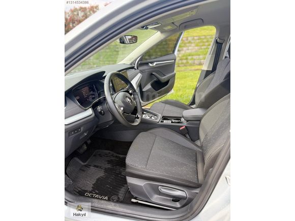 2024 MODEL HATASIZ OCTAVİA 1.5 E-TECH HYBRID PREMİUM DSG