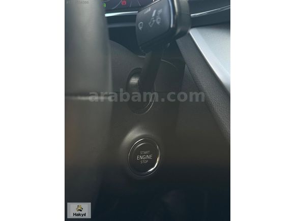 2024 MODEL HATASIZ OCTAVİA 1.5 E-TECH HYBRID PREMİUM DSG