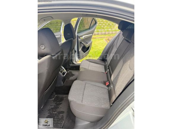 2024 MODEL HATASIZ OCTAVİA 1.5 E-TECH HYBRID PREMİUM DSG