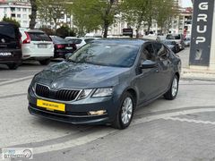MEŞE MOTORS 2018 OCTAVA 1,6 OTOMATİK 149 BİNDE DEĞEŞENSİZ