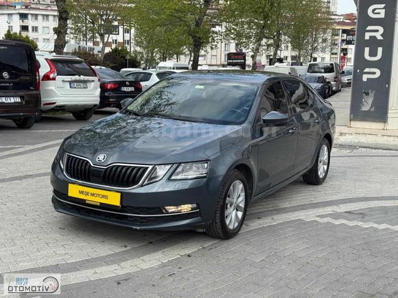 MEŞE MOTORS 2018 OCTAVA 1,6 OTOMATİK 149 BİNDE DEĞEŞENSİZ