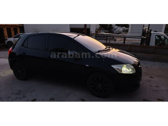 Sahibinden Toyota Auris 1.4 D-4D Elegant 2010 Model