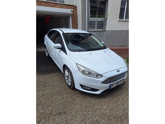Sahibinden Ford Focus 1.5 TDCi Trend X 2015 Model