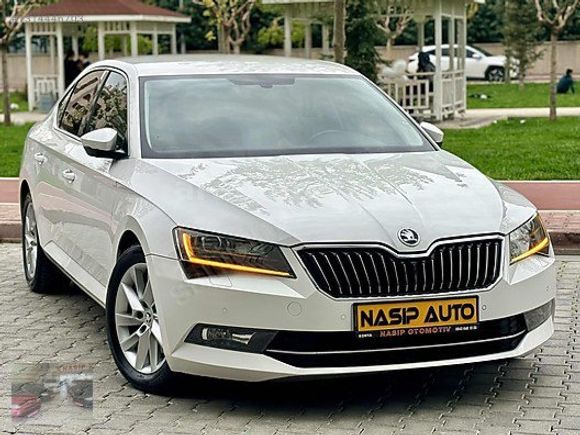 2016 Model Skoda Süper B 1.6TDİ Style_Otomatik+184.oookm HATASIZ