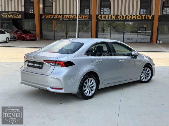 2021 Toyota Corolla 1.5 Dream otomatik