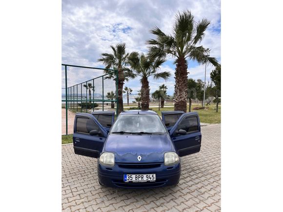 Sahibinden Renault Clio 1.4 RNA 2001 Model  