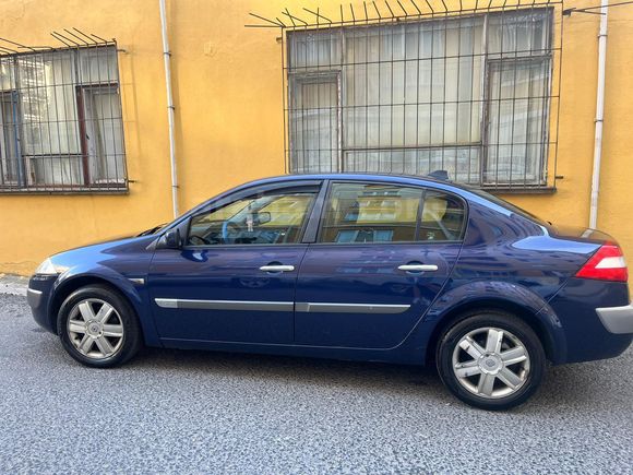 Sahibinden Renault Megane 1.6 Dynamique 2004 Model  223 km Mavi
