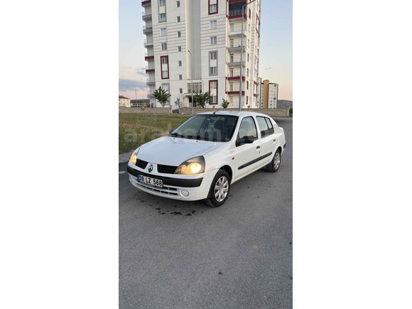 Renault Clio 1.4 Authentique 2004 
