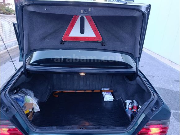 Sahibinden Mercedes Benz E 200 1995 Model