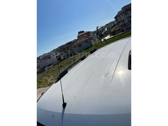 DÜŞÜK KM TEMİZ AİLE ARACI