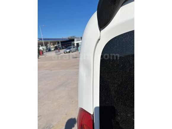 DÜŞÜK KM TEMİZ AİLE ARACI