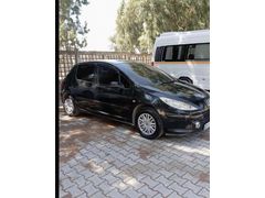Sahibinden Peugeot 307 1.6 HDi Comfort 2006 Model  310.000 km Siyah