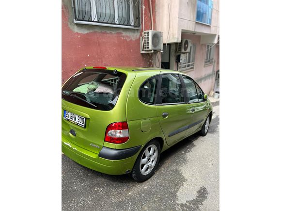 Sahibinden Renault Scenic 1.6 RXT 2001 Model 