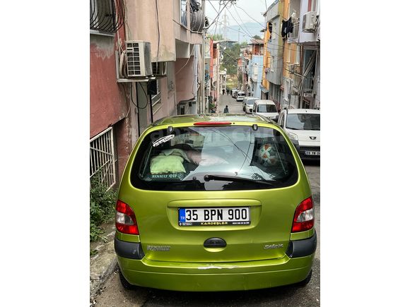 Sahibinden Renault Scenic 1.6 RXT 2001 Model 