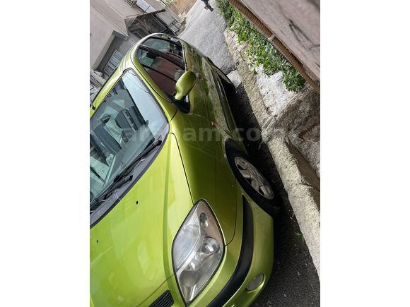 Sahibinden Renault Scenic 1.6 RXT 2001 Model 