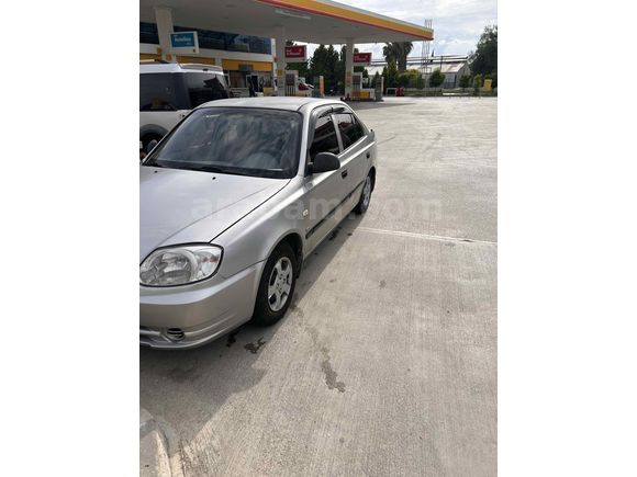 Sahibinden Hyundai Accent 1.3 Admire 2005 Model 