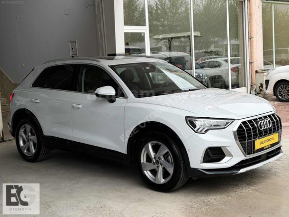 2025 HATASIZ BOYASIZ 27BİNDE CAM TAVAN AUDİ Q3