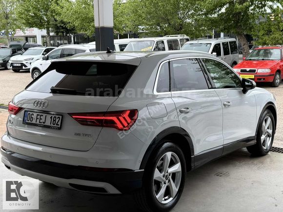 2025 HATASIZ BOYASIZ 27BİNDE CAM TAVAN AUDİ Q3
