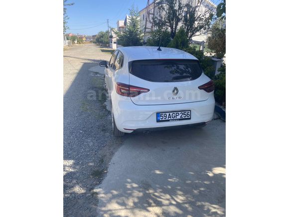 Sahibinden Renault Clio 1.0 SCe Joy 2021 Model 