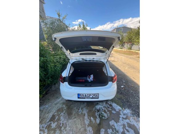 Sahibinden Renault Clio 1.0 SCe Joy 2021 Model 