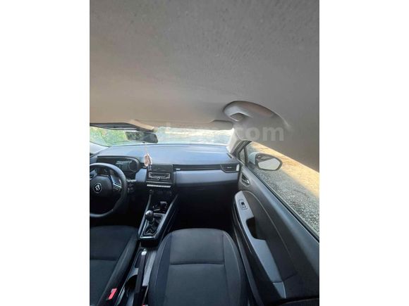 Sahibinden Renault Clio 1.0 SCe Joy 2021 Model 