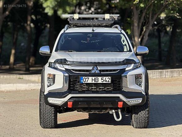 SÜPER KONDİSYONLU HATASIZ BOYASIZ DEĞİŞENSİZ 4x4 YAPILI L200