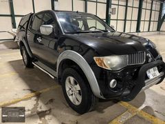C@R OTOMOTİV DEN 2008 MİTSUBİSHİ L200 4X4 OTOMATİK VİTES