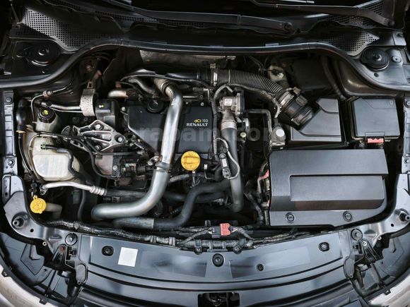 Polis Memurundan Renault Latitude 1.5 dCi Expression 2011 Model 