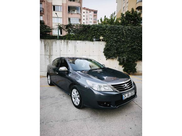Polis Memurundan Renault Latitude 1.5 dCi Expression 2011 Model 