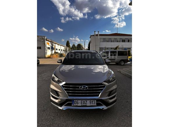 Sahibinden Hyundai Tucson 1.6 CRDi Elite 2019 Model  111.000 km Bej
