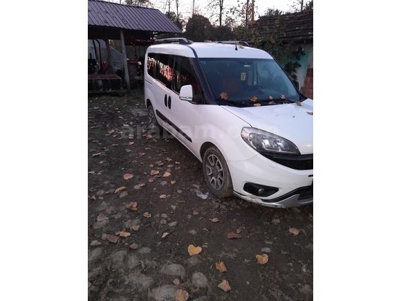 Sahibinden Fiat Doblo Combi 1.6 Multijet Trekking 2016 Model  115.000 km Beyaz