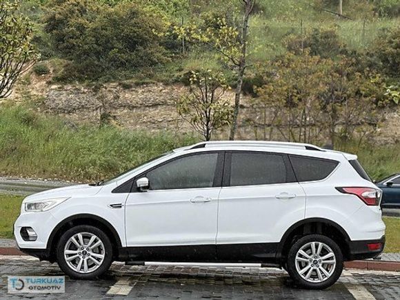 2017 KUGA 1.5 DİZEL OTOMATİK