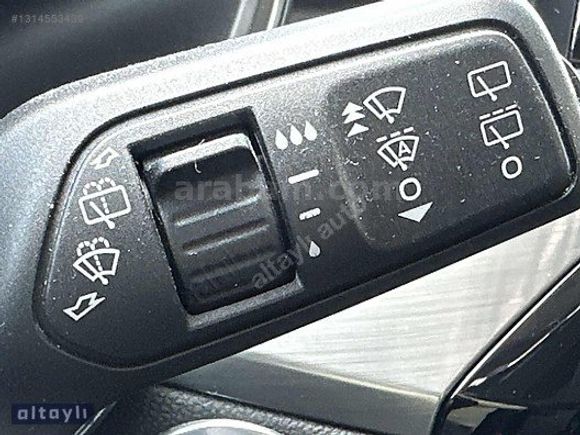 ALTAYLI-2020 KUGA 1.5ECOBLUE DİZEL OTOMATİK HATASIZ & BOYASIZ