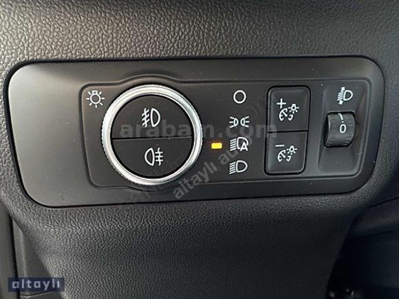 ALTAYLI-2020 KUGA 1.5ECOBLUE DİZEL OTOMATİK HATASIZ & BOYASIZ