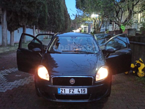 MEMURDAN DEĞİŞENSİZ DÜŞÜK KM. 2.SAHİBİNDEN TEMİZ AİLE ARACI