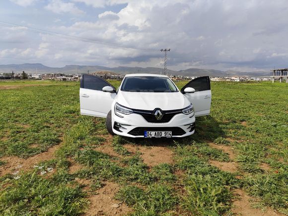 Memurdan Temiz Megane 4