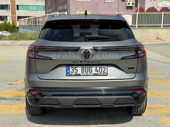 Galeriden Renault Austral 1.2 E-tech Techno Esprit Alpine 2023 Model İzmir