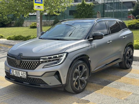 Galeriden Renault Austral 1.2 E-tech Techno Esprit Alpine 2023 Model İzmir