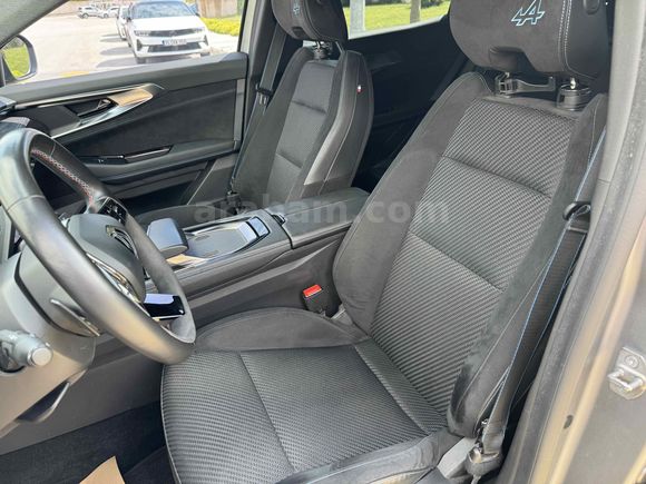 Galeriden Renault Austral 1.2 E-tech Techno Esprit Alpine 2023 Model İzmir