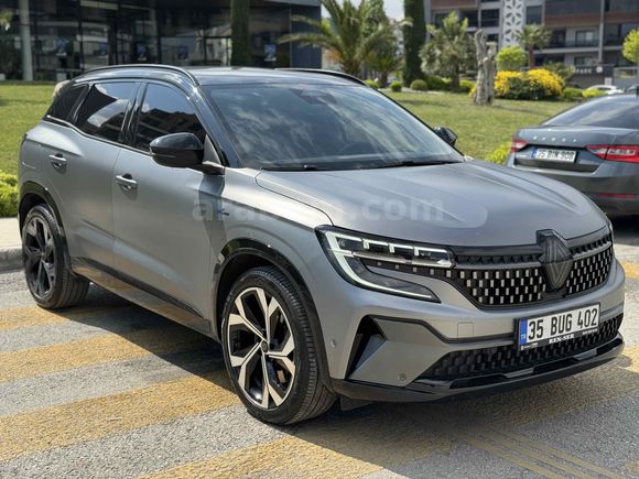 Galeriden Renault Austral 1.2 E-tech Techno Esprit Alpine 2023 Model İzmir