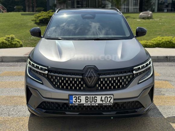 Galeriden Renault Austral 1.2 E-tech Techno Esprit Alpine 2023 Model İzmir