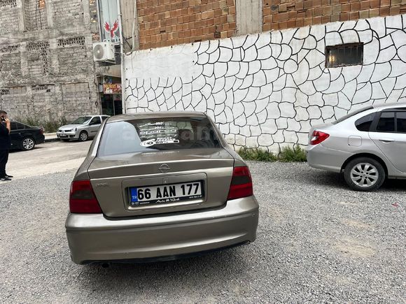 Sahibinden Opel Vectra 2.0 CD 1999 Model