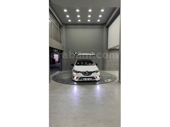 Sahibinden Renault Megane 1.3 TCe Joy 2020 Model 