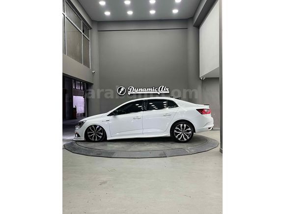 Sahibinden Renault Megane 1.3 TCe Joy 2020 Model 
