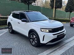 "UNIVERSAL MOTORS" 2025 OPEL FRONTERA-E GS