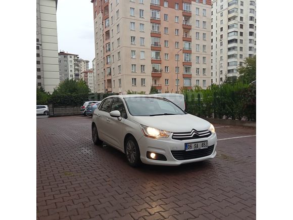 Sahibinden Citroen C4 1.6 e-HDi Confort Plus 2012 Model