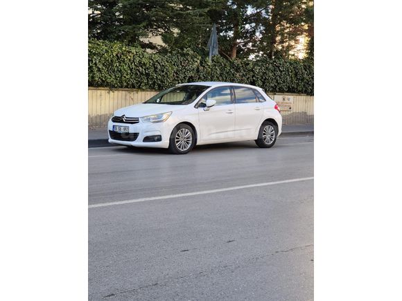 Sahibinden Citroen C4 1.6 e-HDi Confort Plus 2012 Model