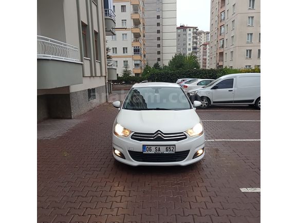 Sahibinden Citroen C4 1.6 e-HDi Confort Plus 2012 Model