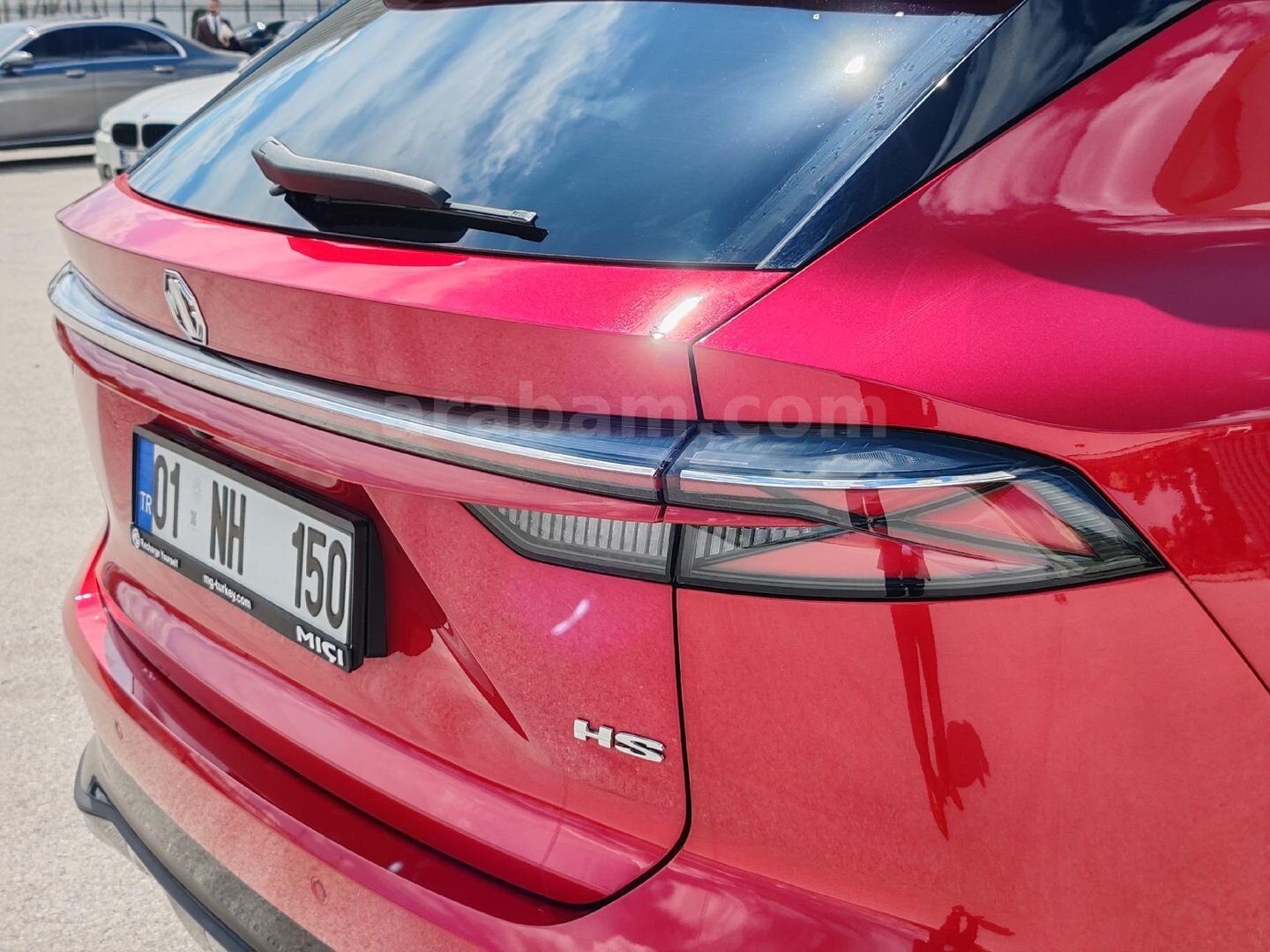 Memurdan MG HS 1.5 T-GDI Luxury 2025 çıkışlı Kırmızı 7