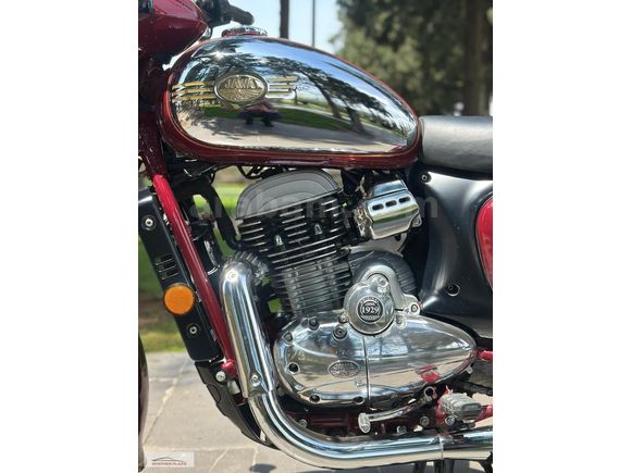 EKSPRES PLAZA'DAN 2021 JAWA 300 CL KLASİK TASARIM
